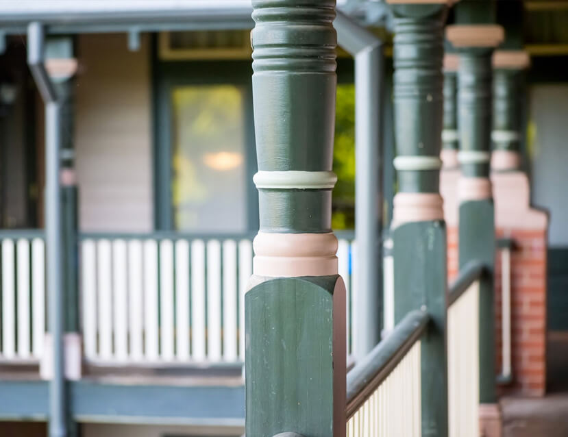 Daylesford-Verandah-Posts-10-w1573h1050 Daylesford-Verandah-Posts-10-w1573h1050